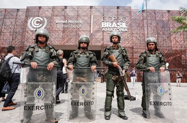 COP-30 enfrenta protestos, críticas da ONU e pressão sobre o governo em Belém