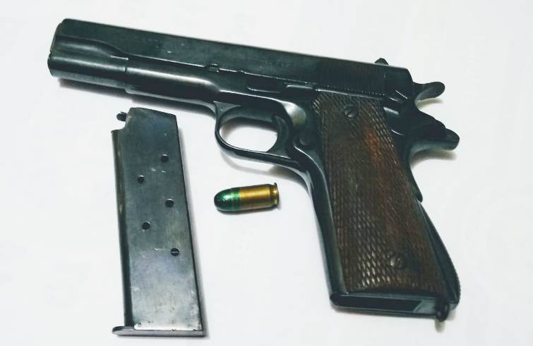 Câmara aprova aumento de penas para porte de armas de uso proibido